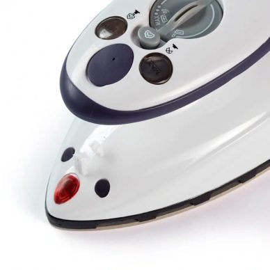 Prym Mini Steam Iron 611916 closeup - William Gee UK