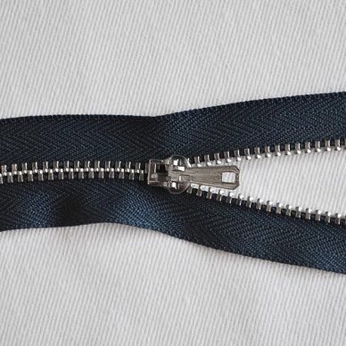 Buy YKK Zips Online, Buy Zips London, UK | William Gee