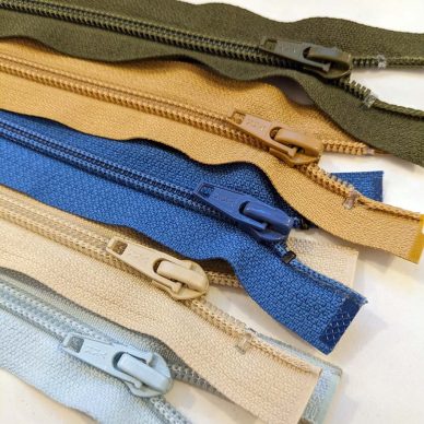 CNFO Nylon Overstock Zips - William Gee