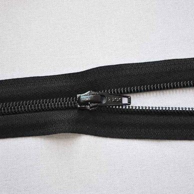 YKK CNFC56 Black 13cm Zips- WIlliam Gee UK